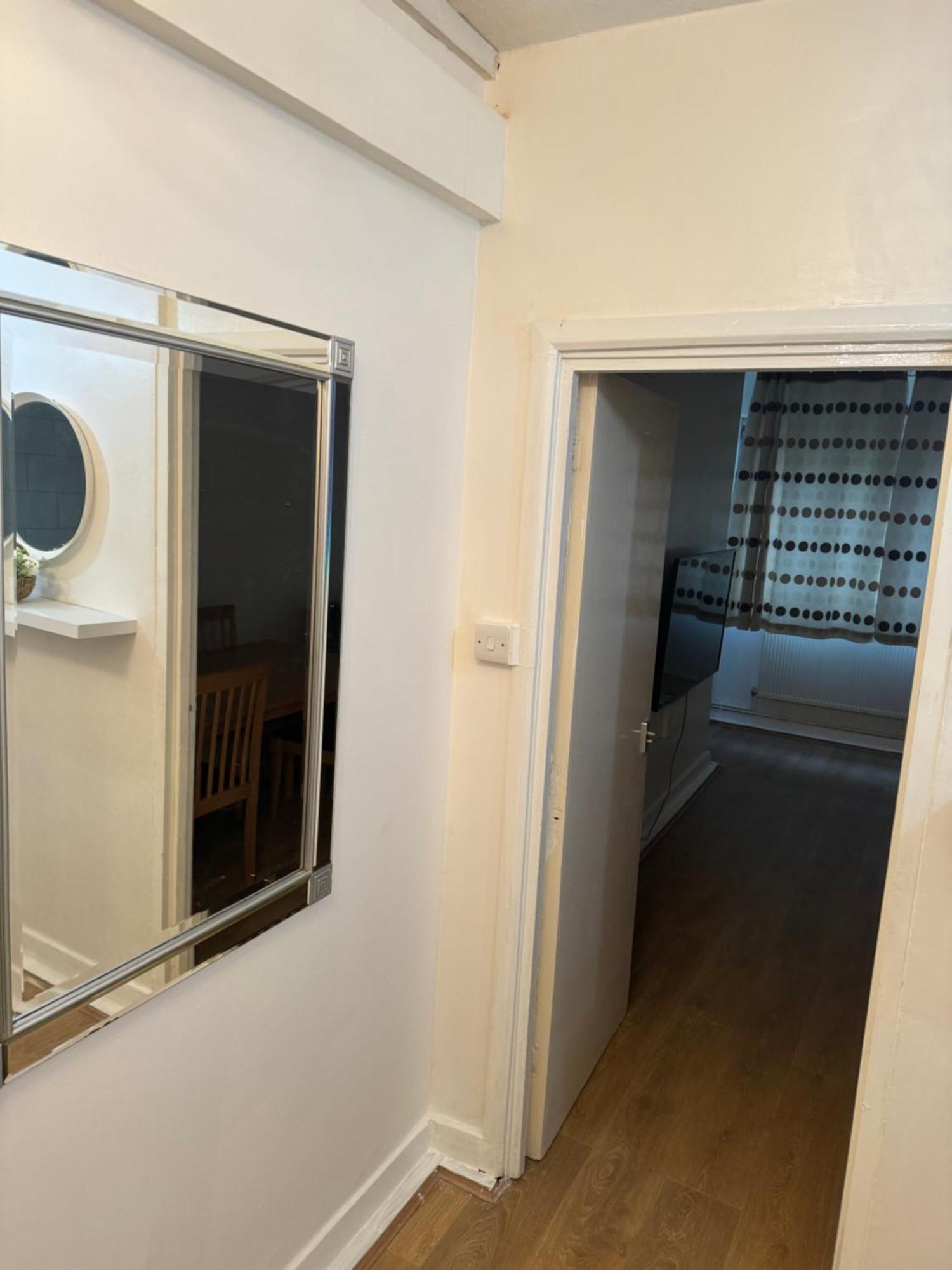 One Bedroom Apartment In Tower Bridge Road Londres Exterior foto