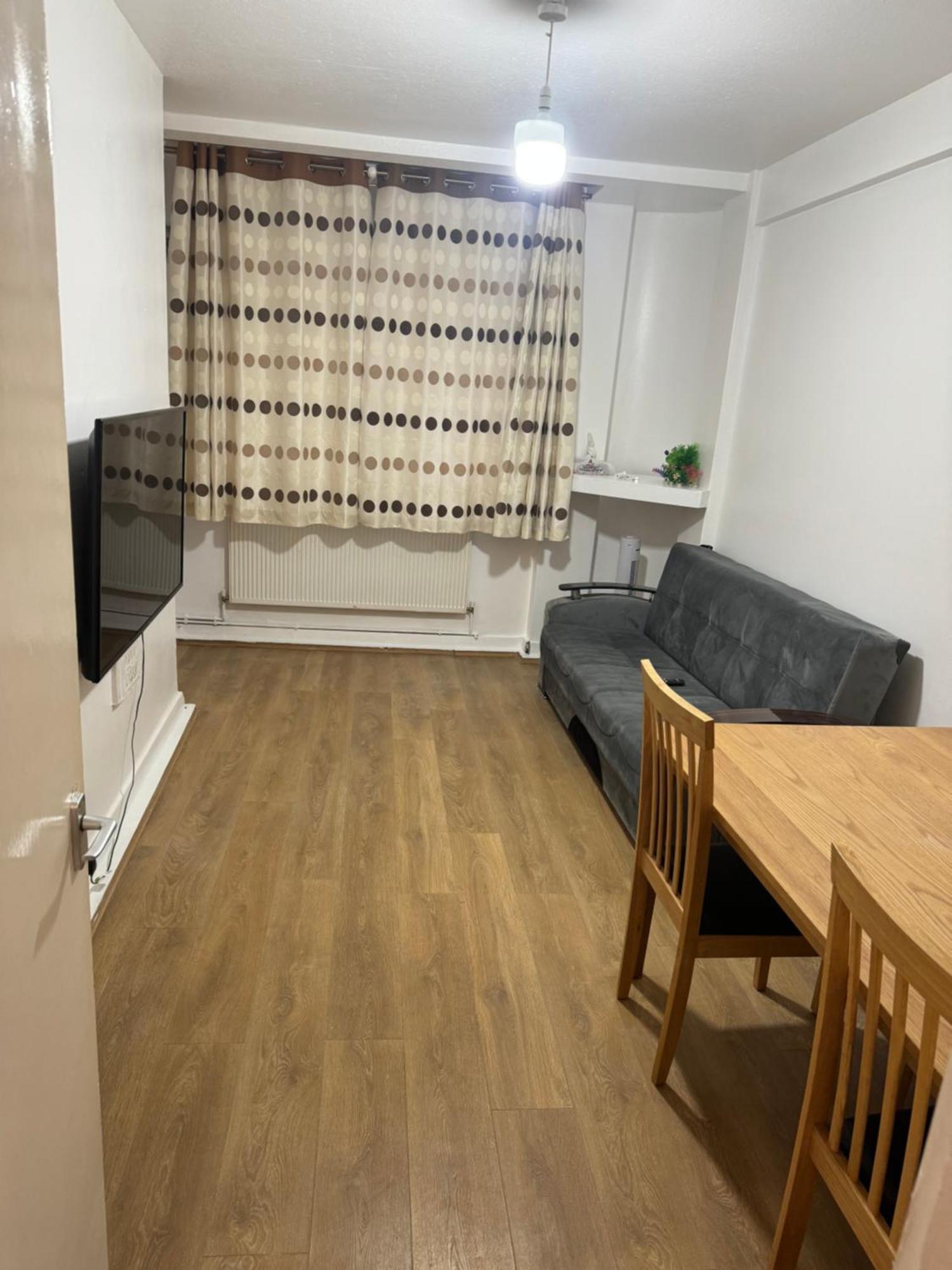 One Bedroom Apartment In Tower Bridge Road Londres Exterior foto
